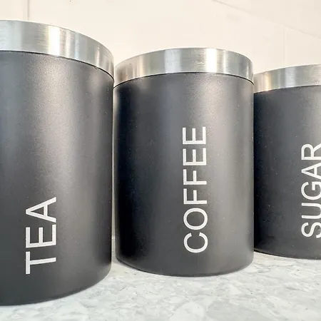 Relax @ Southfield 3*