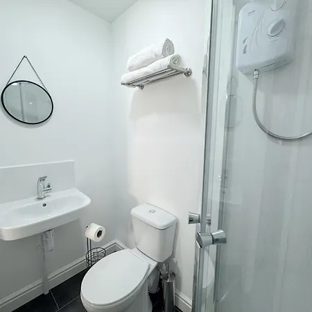 Relax @ Southfield 3*